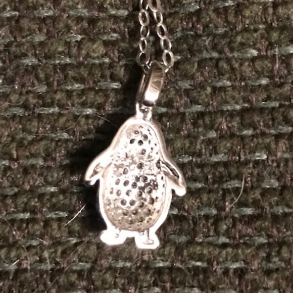 Cute Sterling Silver Penquin Charm with Sterling Chain - Picture 3 of 8